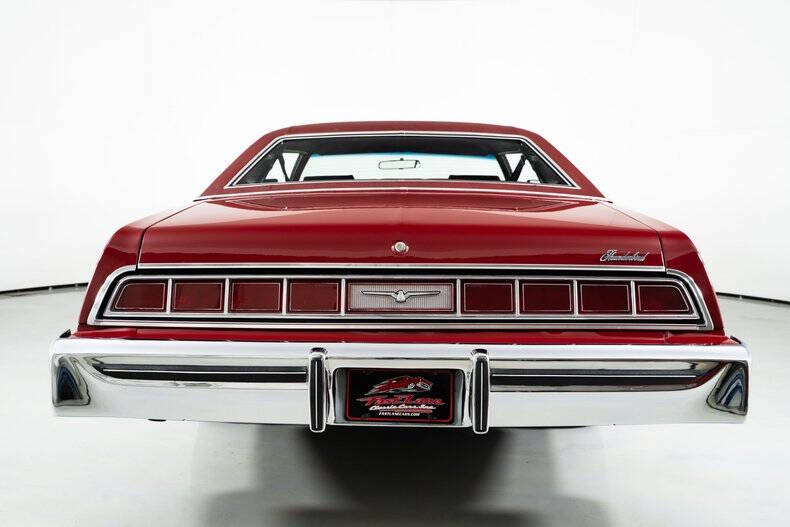 1975 Ford Thunderbird