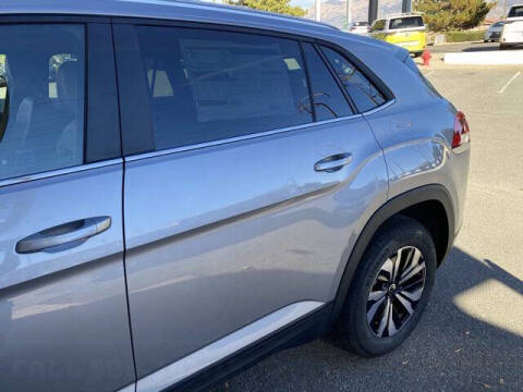 2026 Volkswagen Atlas Cross Sport SE 4Motion