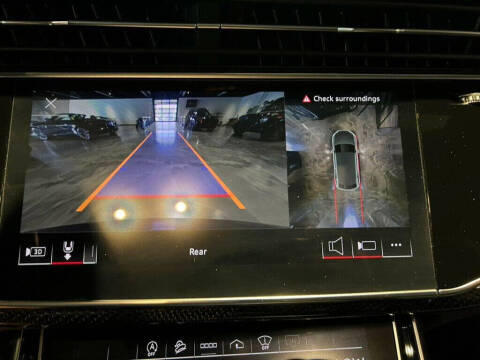 2022 Audi SQ8 4.0T quattro Prestige