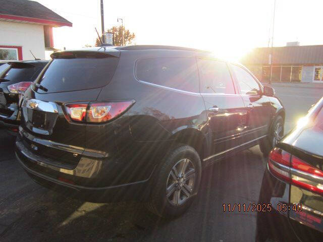 2017 Chevrolet Traverse LT