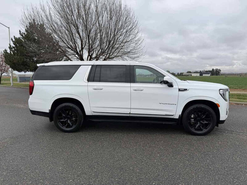 2021 GMC Yukon XL SLT