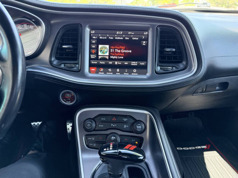 2020 Dodge Challenger SXT