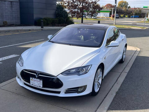 2016 Tesla Model S 85D