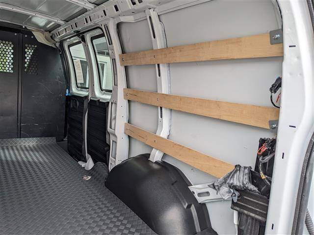 2024 GMC Savana 2500