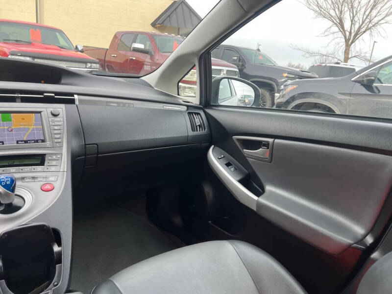 2013 Toyota Prius Plug-in Hybrid Advanced