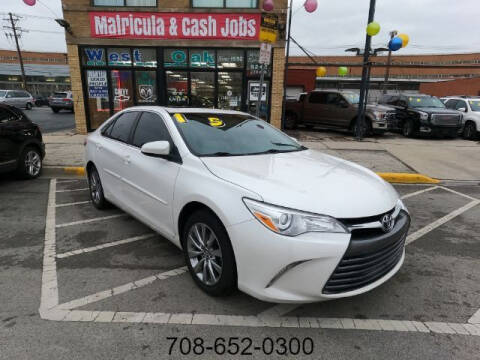 2015 Toyota Camry for sale at West Oak in Chicago IL