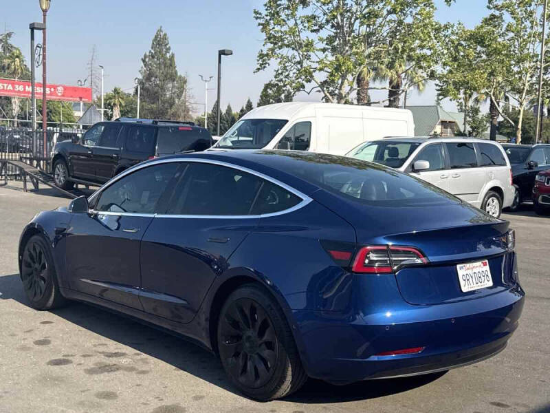 2019 Tesla Model 3 Mid Range