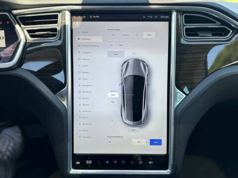 2014 Tesla Model S
