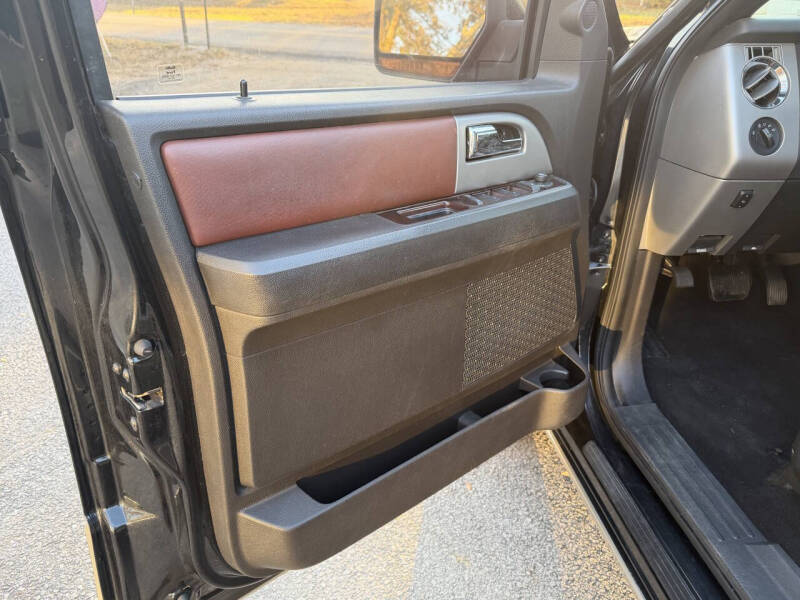 2010 Ford Expedition EL King Ranch