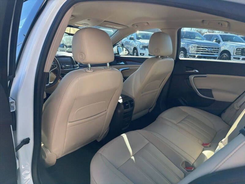 2017 Buick Regal Premium II