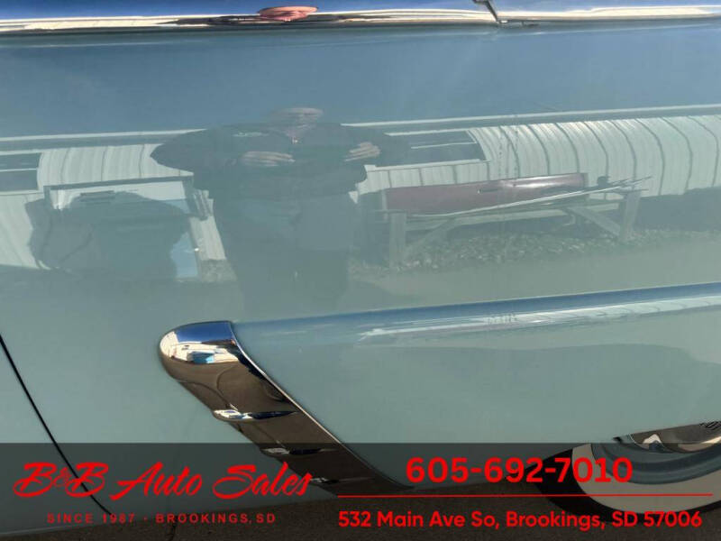1952 Ford Crestline