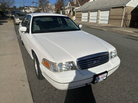1999 Ford Crown Victoria LX