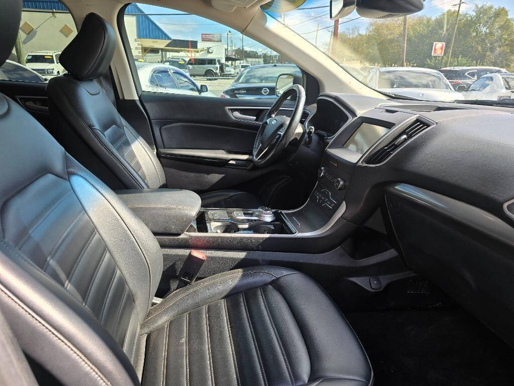 2020 Ford Edge for sale at DAGO'S AUTO SALES LLC in Dalton, GA