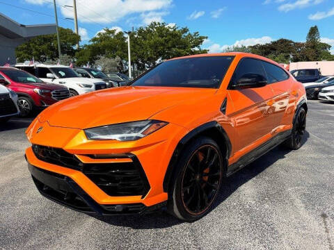 2022 Lamborghini Urus