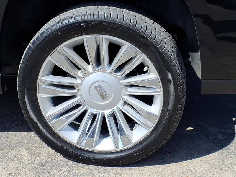 2018 Cadillac Escalade ESV Luxury