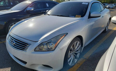 2010 Infiniti G37 Convertible for sale at ROADSTAR MOTORS in Liberty Township OH