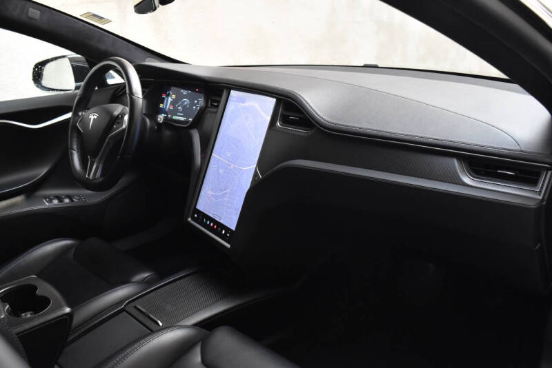 2018 Tesla Model S 75D