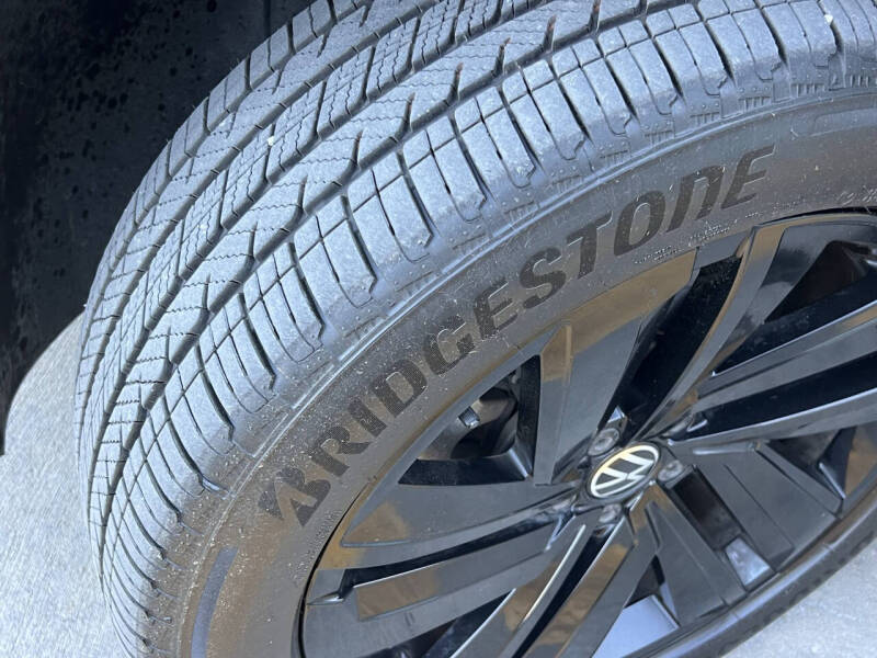 2020 Volkswagen Atlas Cross Sport V6 SE 4Motion