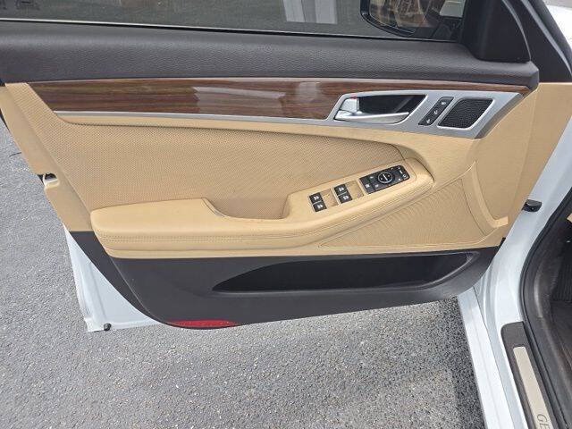 2018 Genesis G80