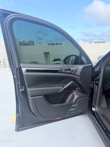 2017 Porsche Cayenne