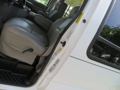 2010 Ford E-Series E-350 SD