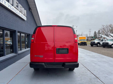 2015 Chevrolet Express Cargo Van 3500