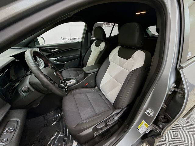 2025 Chevrolet Trax RS