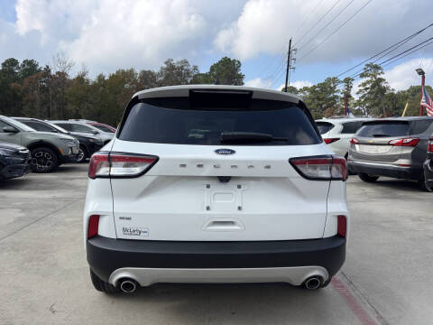 2020 Ford Escape SE