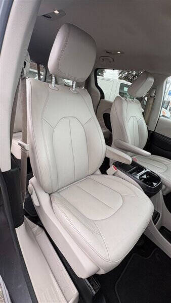 2017 Chrysler Pacifica