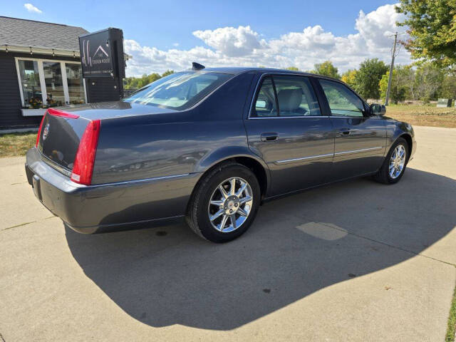 2010 Cadillac DTS for sale at Bigfoot Auto in Hiawatha, IA