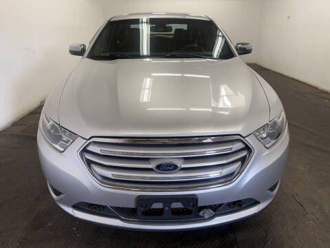 2015 Ford Taurus Limited