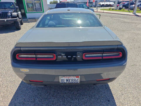 2019 Dodge Challenger SXT