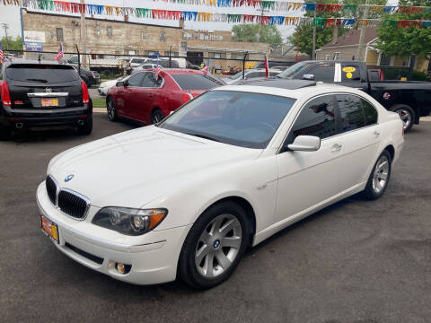2007 BMW 7 Series for sale at RON'S AUTO SALES INC in Cicero IL
