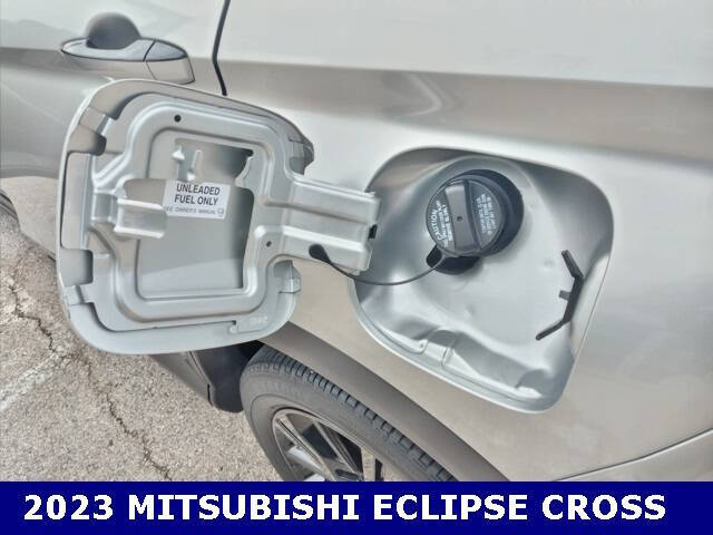 2023 Mitsubishi Eclipse Cross LE