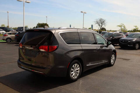 2018 Chrysler Pacifica Touring L