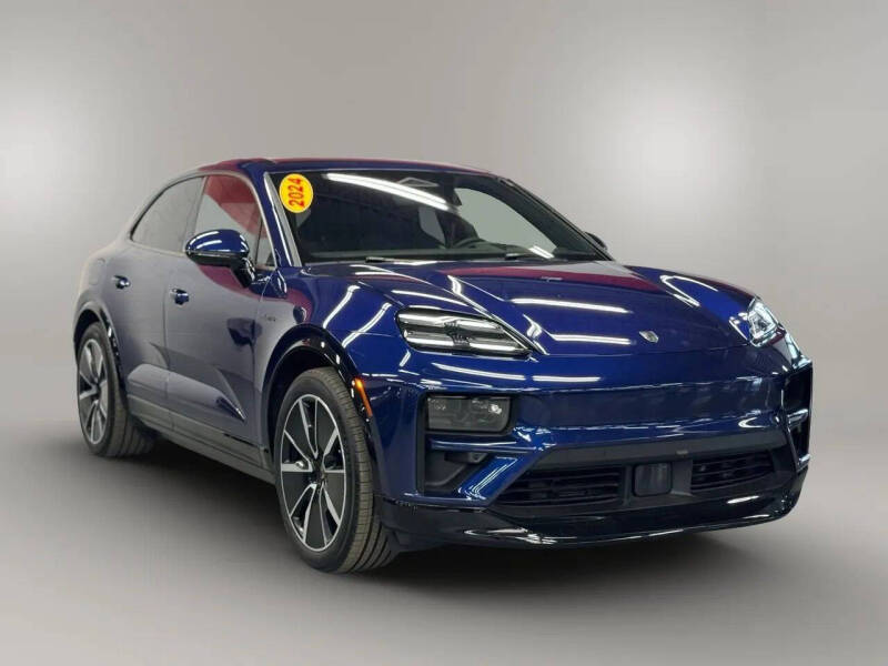 2024 Porsche Macan Turbo Electric