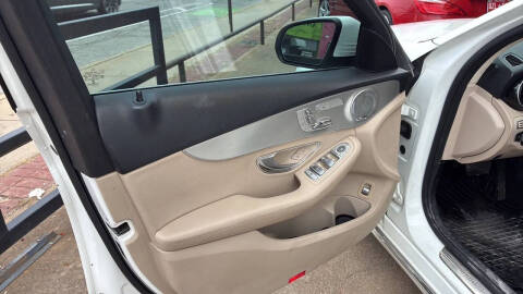 2016 Mercedes-Benz C-Class