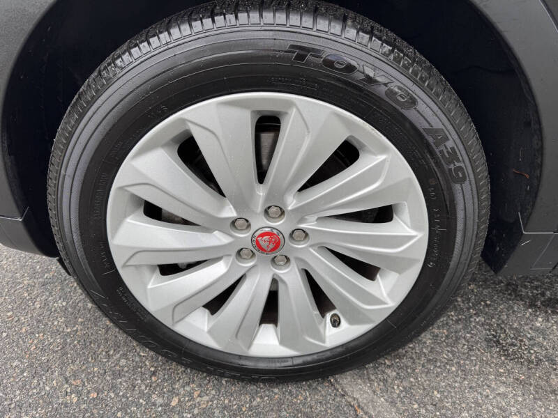 2018 Jaguar E-PACE P250 SE