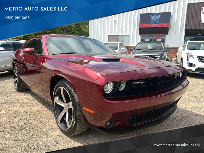 2017 Dodge Challenger for sale at METRO AUTO SALES LLC in Lino Lakes MN
