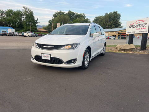 2020 Chrysler Pacifica Touring L