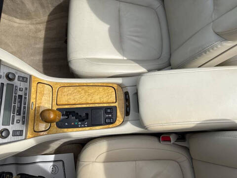 2004 Lexus SC 430
