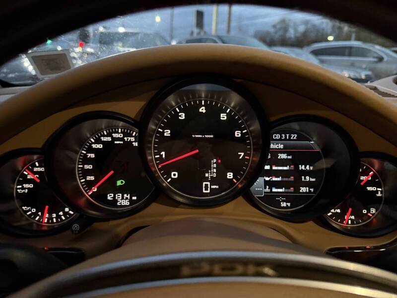 2012 Porsche Panamera 4