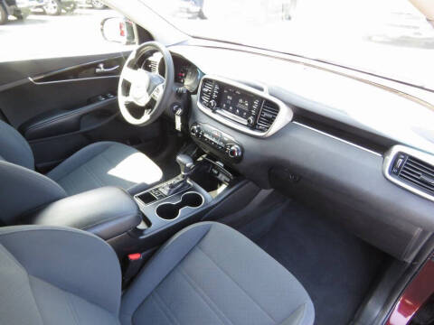 2020 Kia Sorento LX