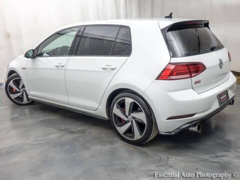 2019 Volkswagen Golf GTI S