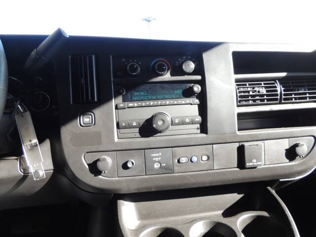 2024 Chevrolet Express 2500