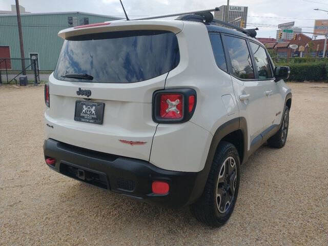 2017 Jeep Renegade Trailhawk