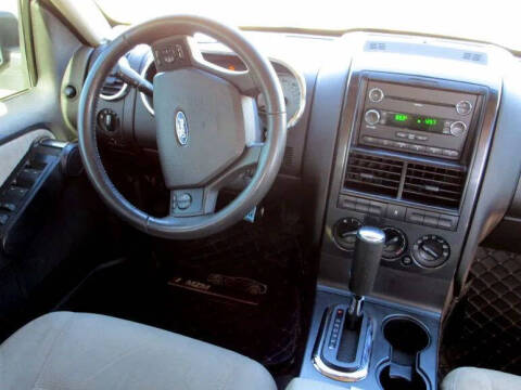 2008 Ford Explorer Sport Trac XLT