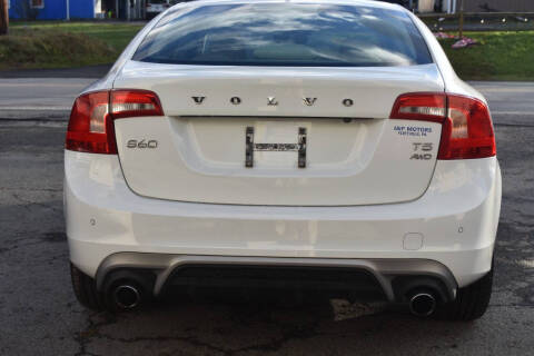 2017 Volvo S60 T5 Dynamic