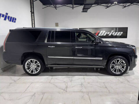2019 Cadillac Escalade ESV Premium Luxury