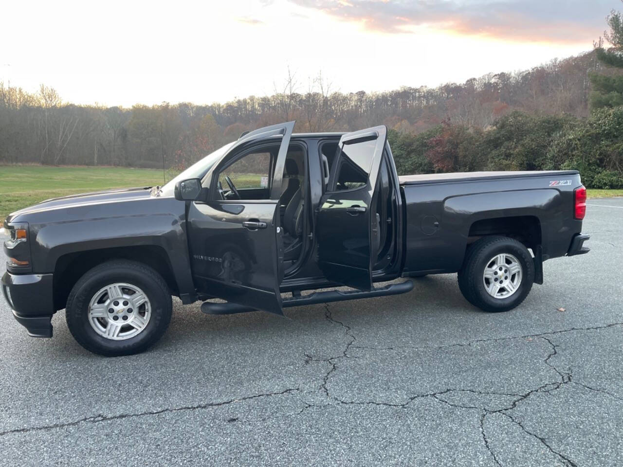 2016 Chevrolet Silverado 1500 for sale at Osroc Autoline in Boyds, MD